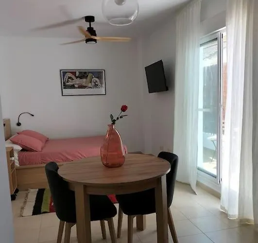 Estudio 52 Centrico Parking Gratuito * Màlaga