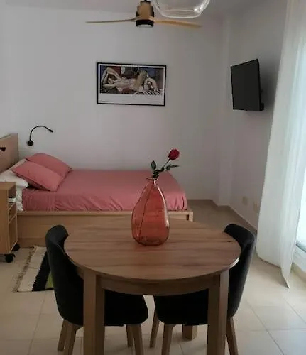 Estudio 52 Centrico Parking Gratuito Màlaga